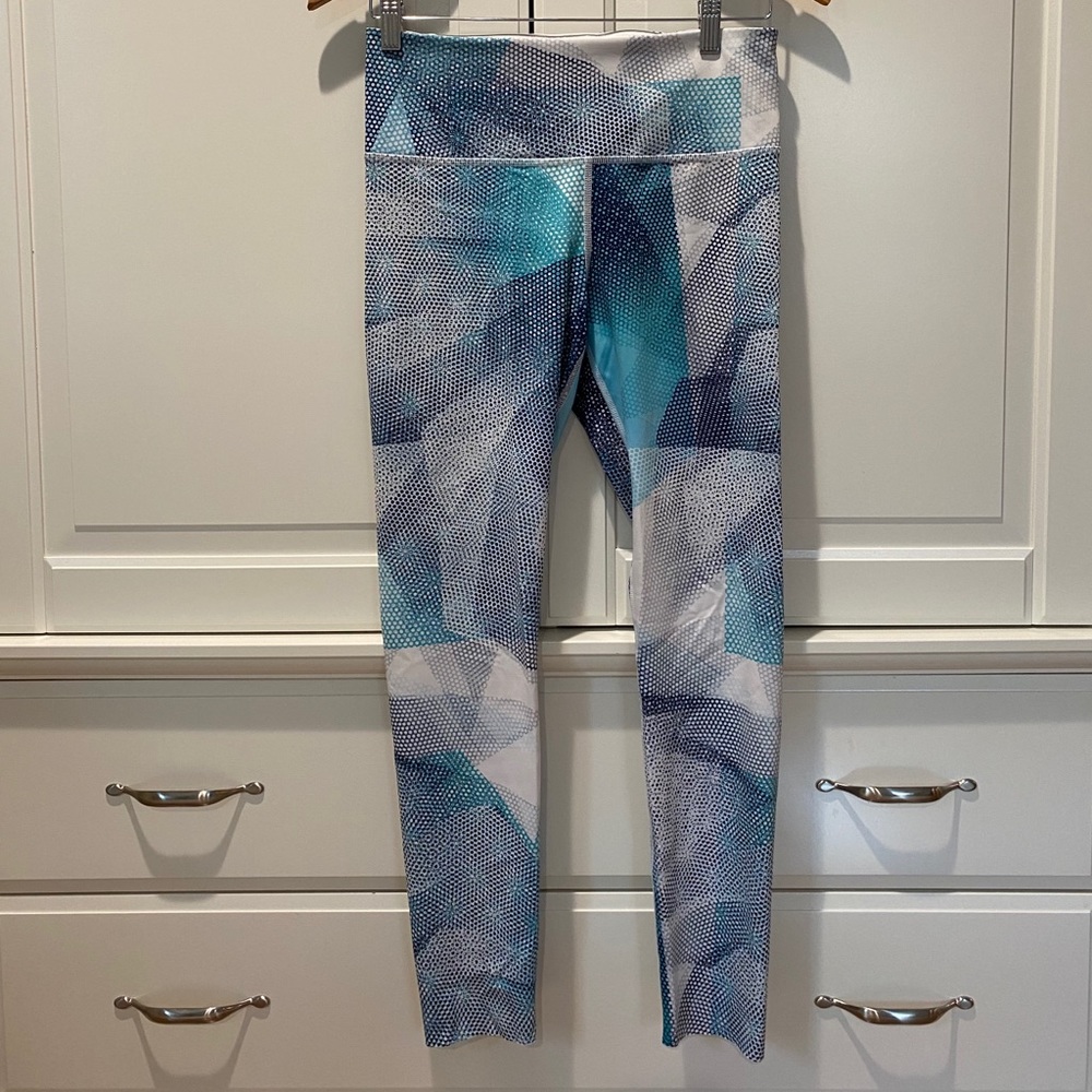 Under Armour Pants Leggings (M / Medium) Heat Gear